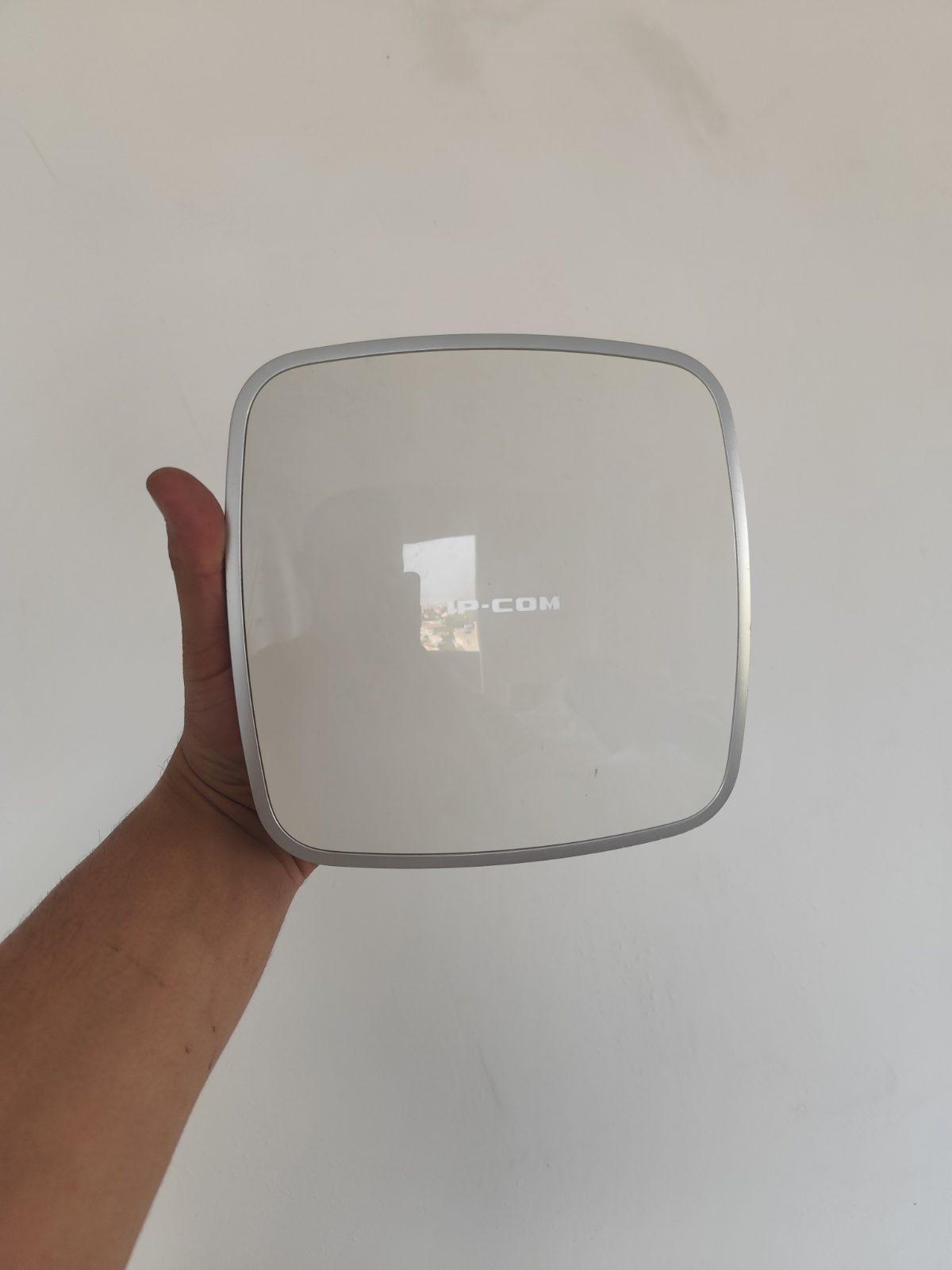 IP-COM AP325 Tavan / Duvar Tipi İç Mekan Access Point